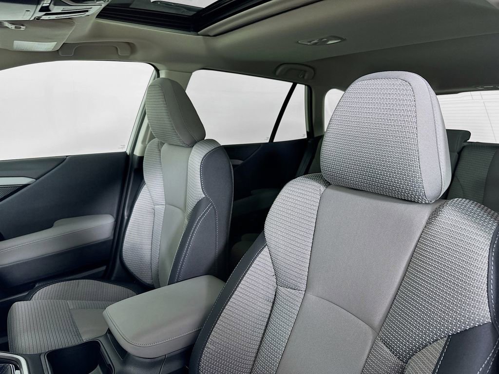 Used 2025 Subaru Outback Premium w/ Popular Package #1 image 8