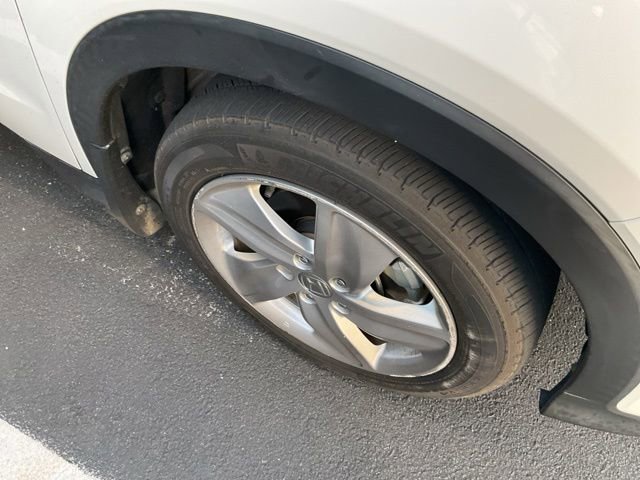 Used 2019 Honda HR-V EX image 3
