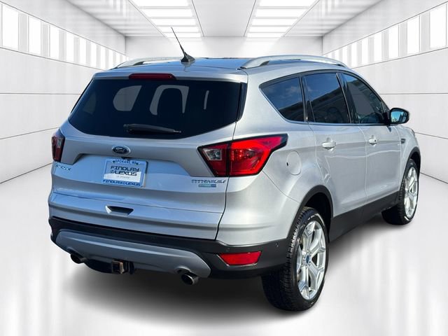Used 2019 Ford Escape Titanium w/ U9j03 - Titanium Tow Package image 5
