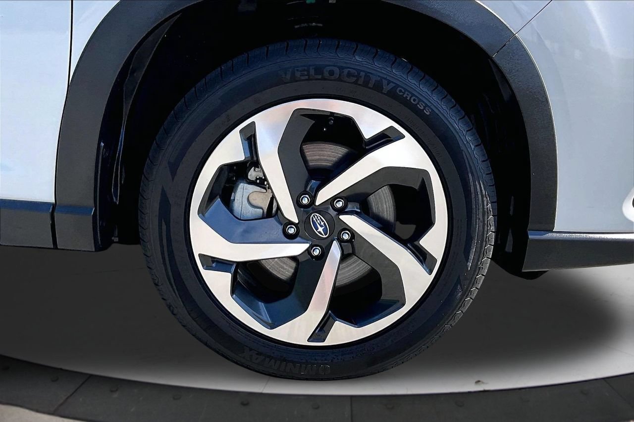 Used 2022 Subaru Forester Touring AWD/4WD image 35