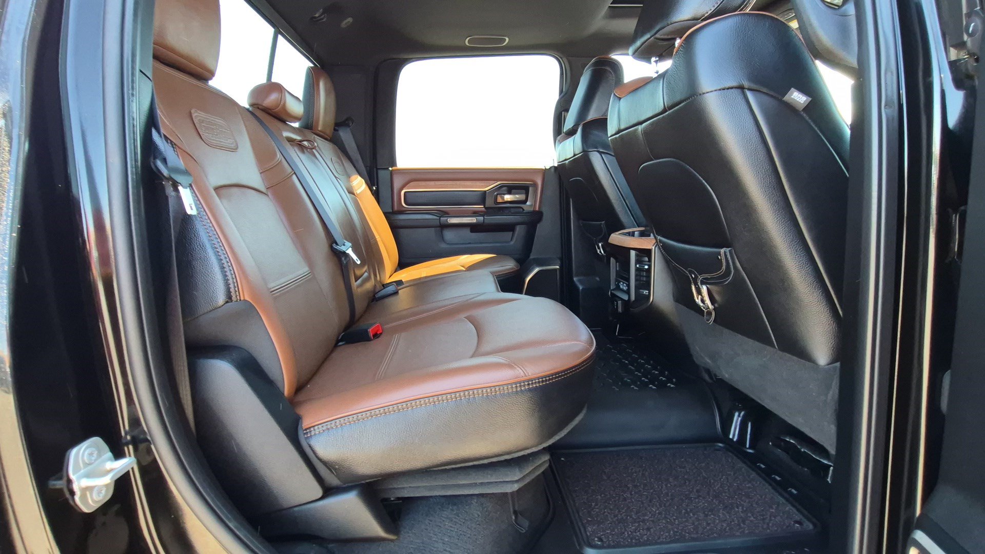 Used 2024 RAM 3500 Limited w/ Safety Group AWD/4WD image 29
