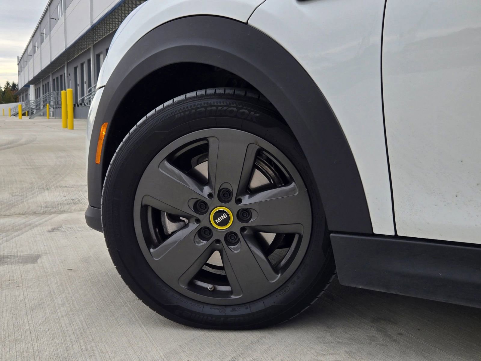 Used 2024 MINI Cooper SE image 43