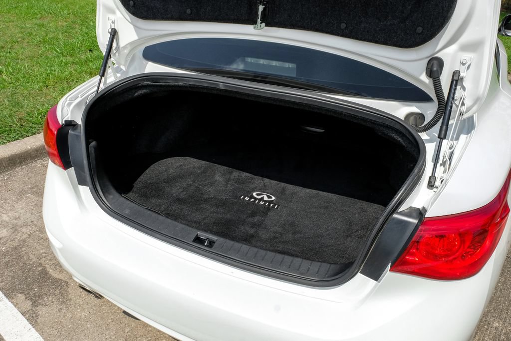 Used 2014 INFINITI Q50 Premium w/ Navigation Package RWD image 59
