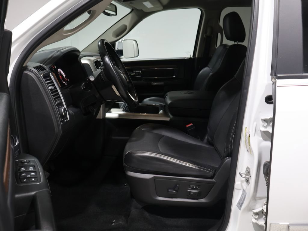 Used 2017 RAM 2500 Laramie w/ Protection Group image 11