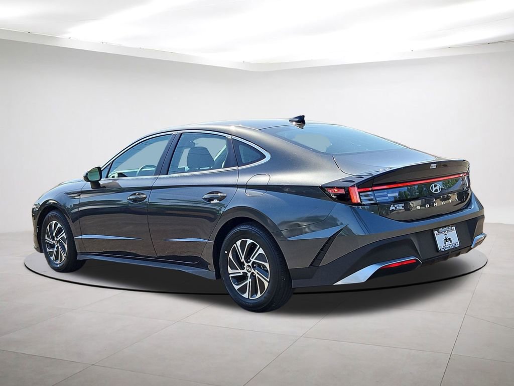 Used 2026 Hyundai Sonata Blue FWD image 5