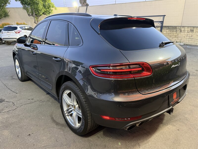 Used 2017 Porsche Macan S AWD/4WD image 6