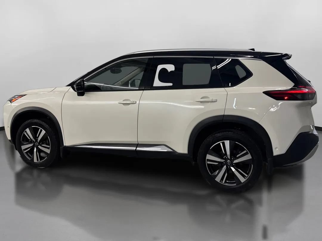 Used 2022 Nissan Rogue Platinum w/ Head-Up Display Package AWD/4WD image 5