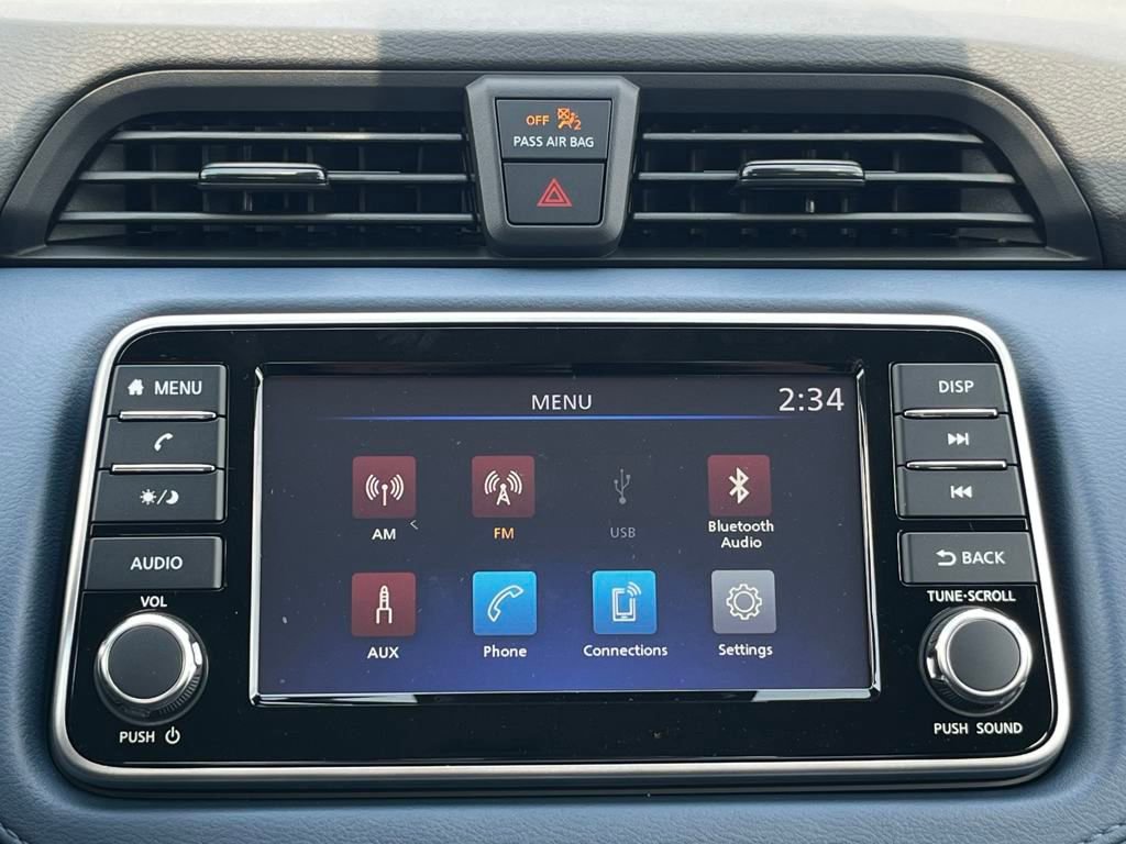 New 2025 Nissan Versa SV w/ Trunk Package image 22