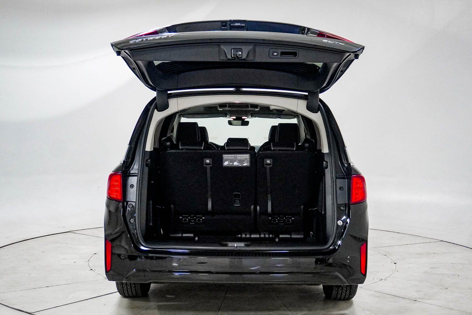 Certified 2026 Honda Odyssey Elite image 8