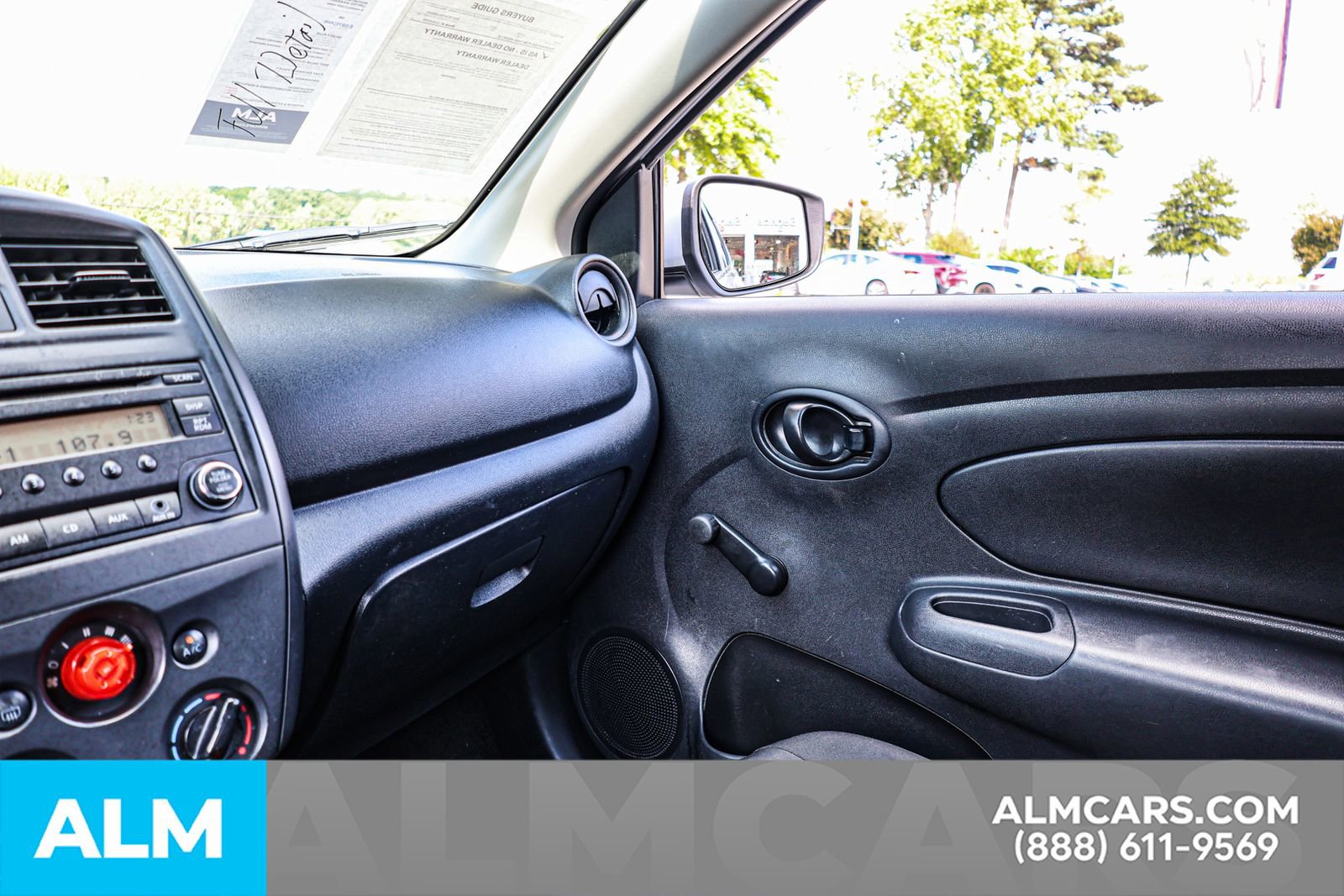 Used 2017 Nissan Versa S Plus image 37