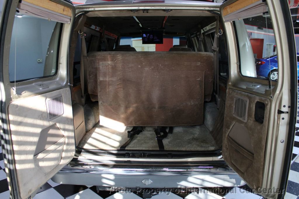 Used 2000 Ford E-150 and Econoline 150 image 18
