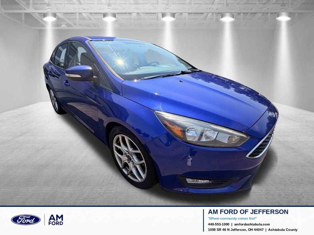 Used 2015 Ford Focus SE w/ Equipment Group 201A FWD image 1