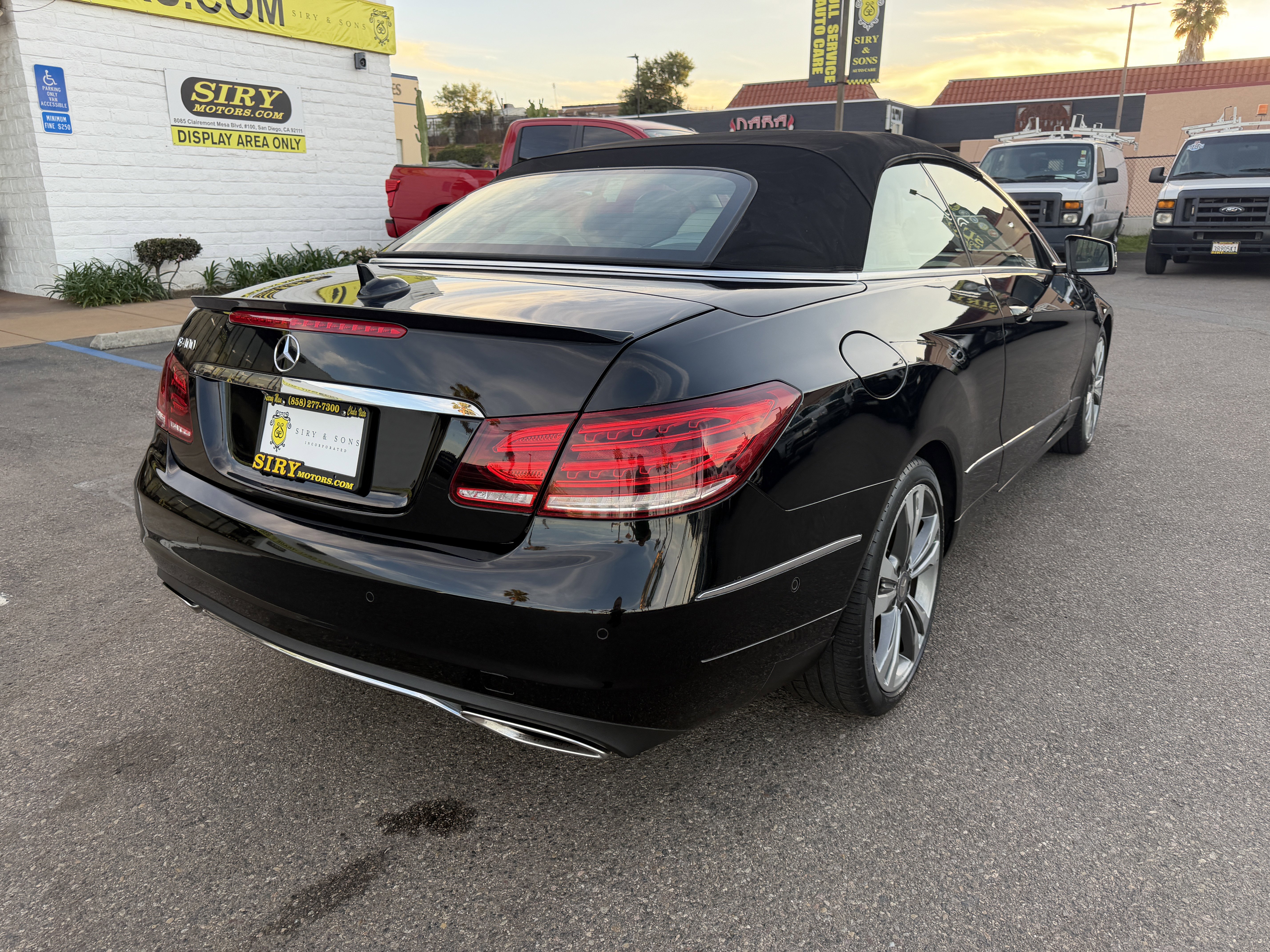 Used 2015 Mercedes-Benz E 400 Cabriolet w/ Premium 1 Package image 3