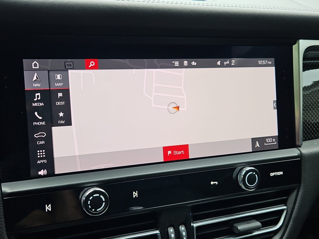 Certified 2023 Porsche Macan S AWD/4WD image 18