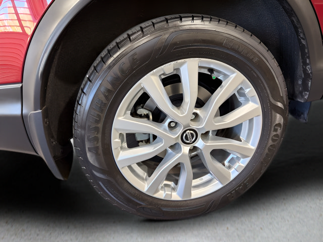 Used 2021 Nissan Rogue Sport SV FWD image 34