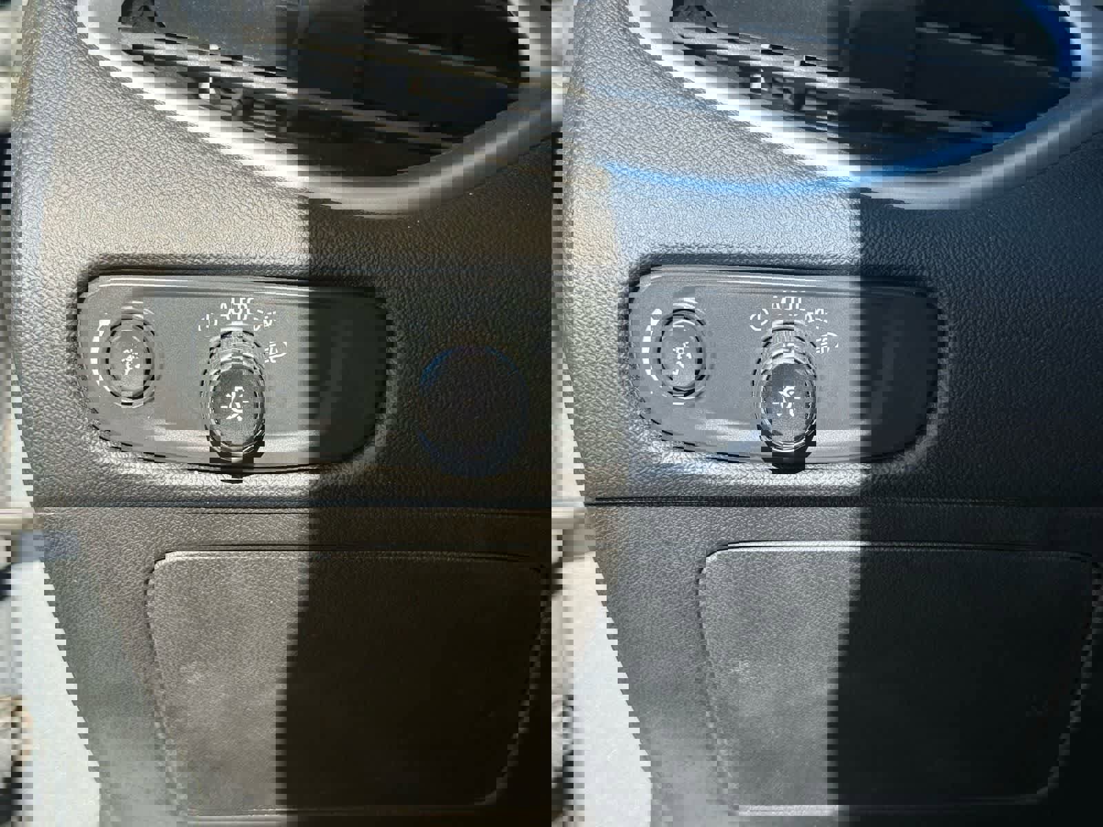 Used 2024 Chevrolet Malibu LT image 7