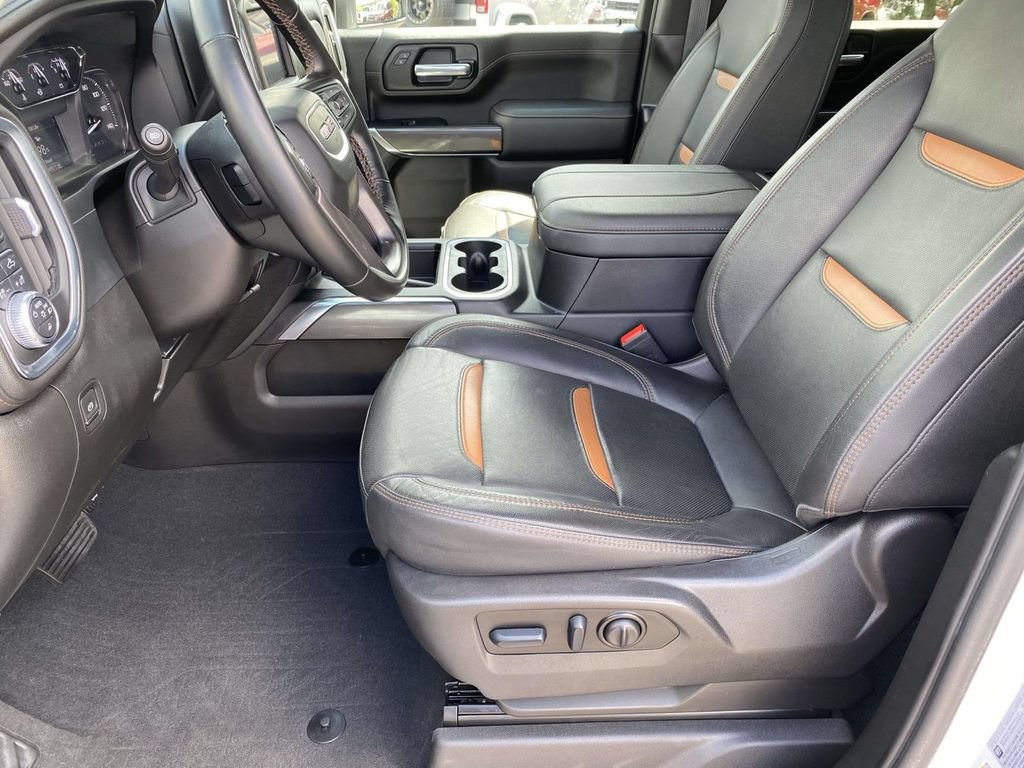 Used 2023 GMC Sierra 2500 AT4 w/ AT4 Preferred Package AWD/4WD image 12