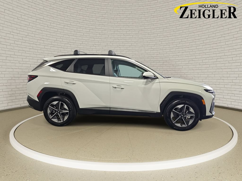 Certified 2026 Hyundai Tucson SEL Plus AWD/4WD image 4