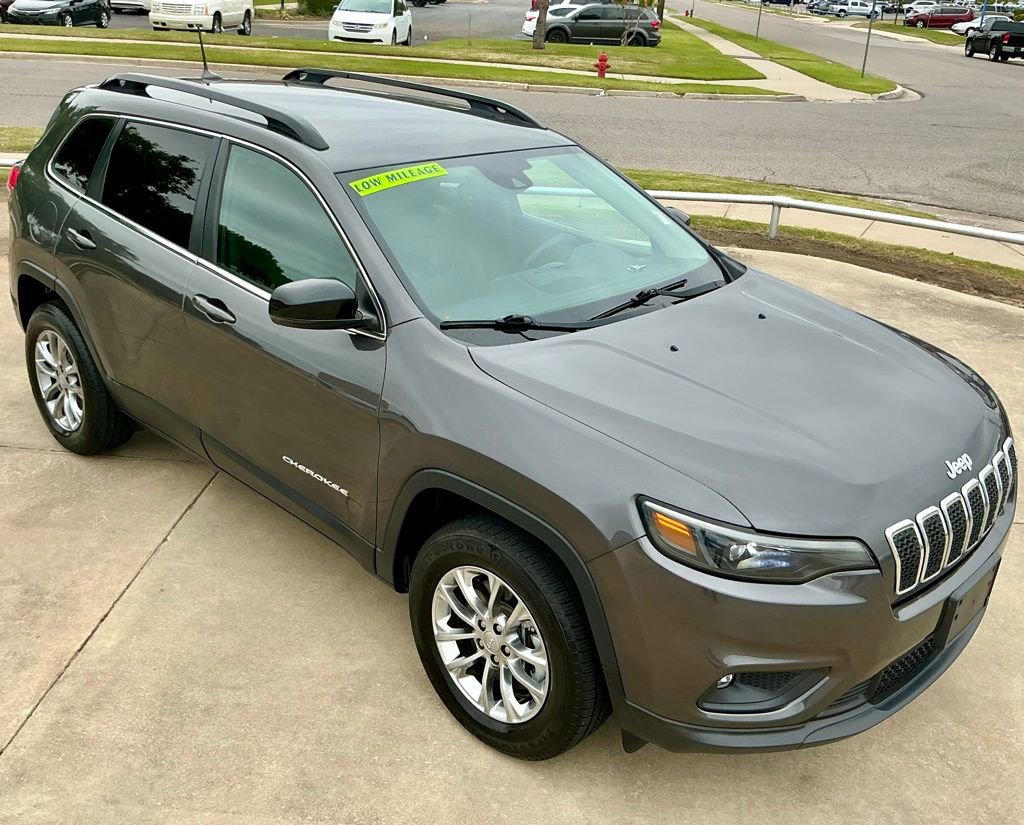 Used 2022 Jeep Cherokee Latitude Lux image 5