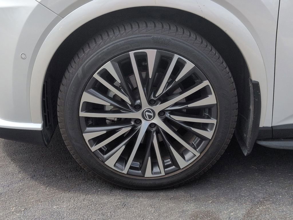 Used 2024 Lexus RX 350 Premium Plus w/ Convenience Package image 25