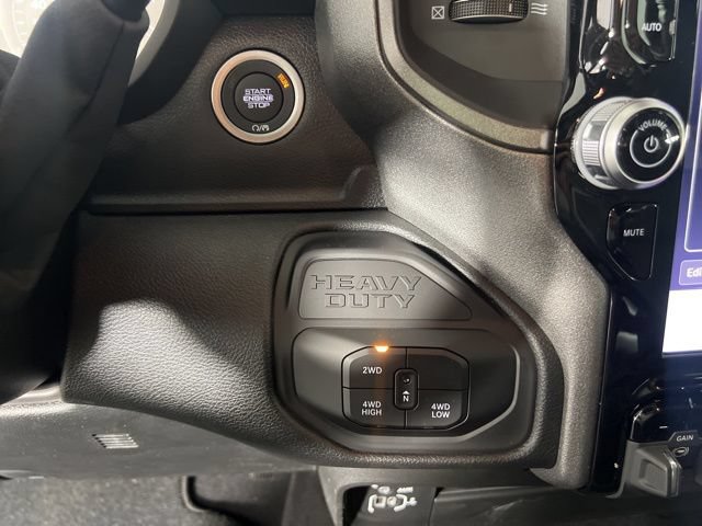 New 2025 RAM 2500 Tradesman AWD/4WD image 20
