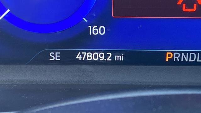 Used 2022 Ford Escape Titanium w/ Class II Trailer Tow Package AWD/4WD image 11