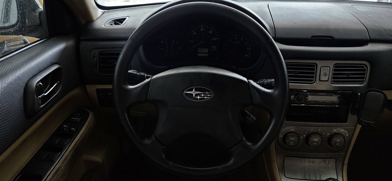 Used 2004 Subaru Forester 2.5XS AWD/4WD image 10