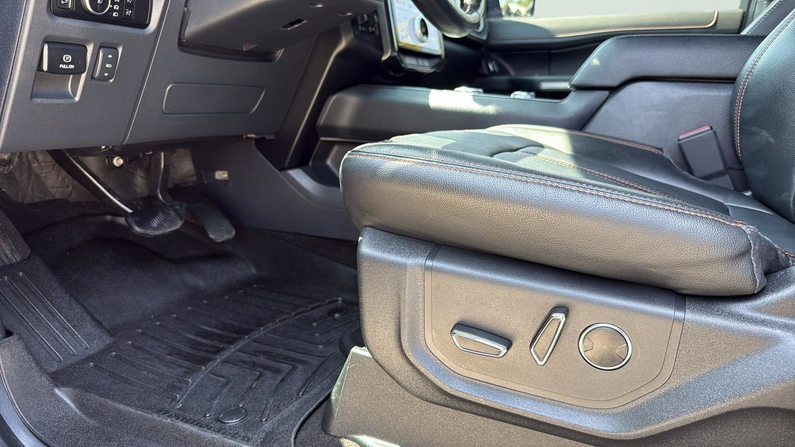 Certified 2023 Ford Expedition Timberline image 11