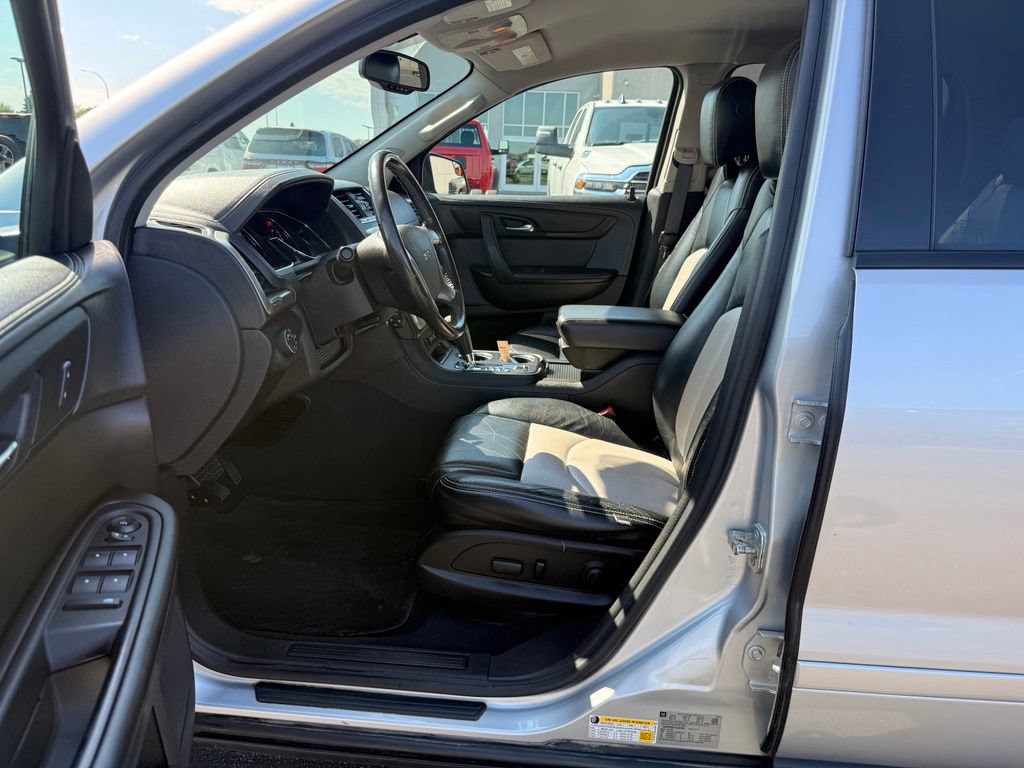 Used 2014 GMC Acadia SLE AWD/4WD image 4