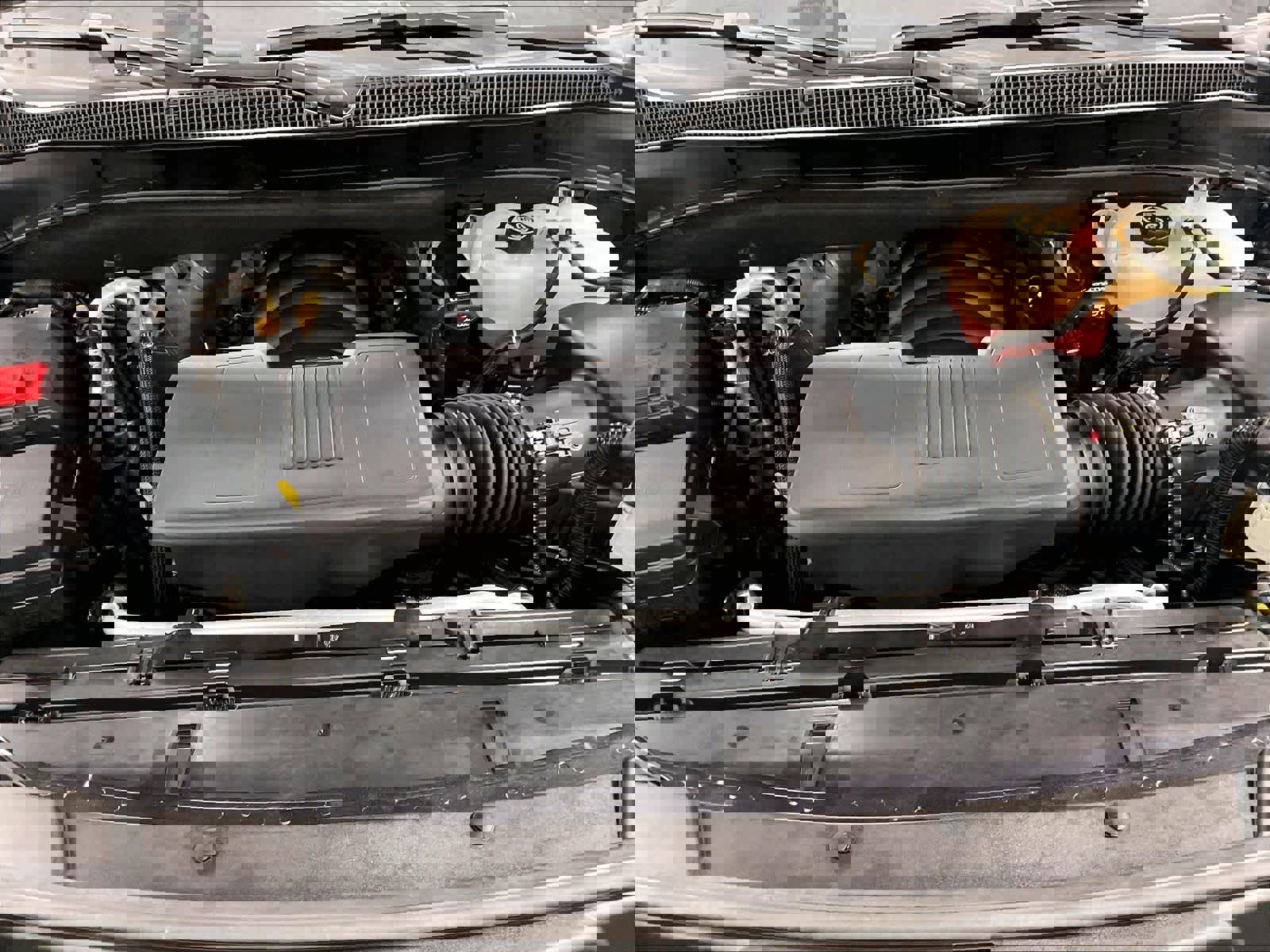 Used 2022 Chevrolet Suburban Z71 w/ Luxury Package image 36