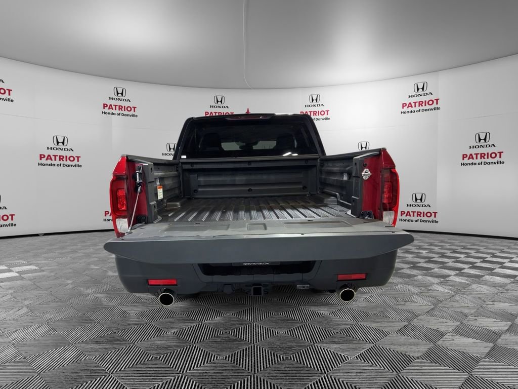 Used 2024 Honda Ridgeline Sport image 8