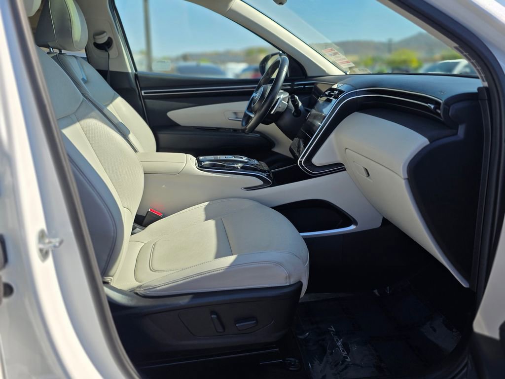 Used 2022 Hyundai Tucson Limited AWD/4WD image 10