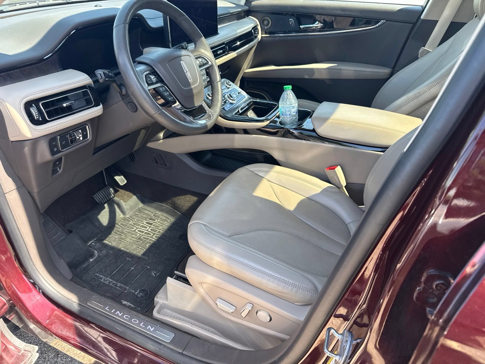 Used 2021 Lincoln Nautilus Reserve AWD/4WD image 9