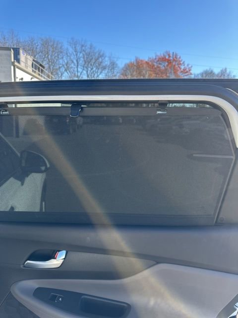 Used 2020 Hyundai Santa Fe SEL w/ Convenience Package image 33