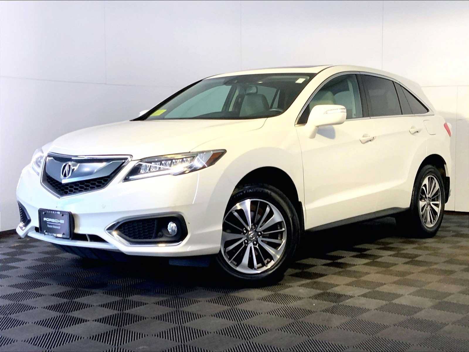 Used 2016 Acura RDX AWD w/ Advance Package