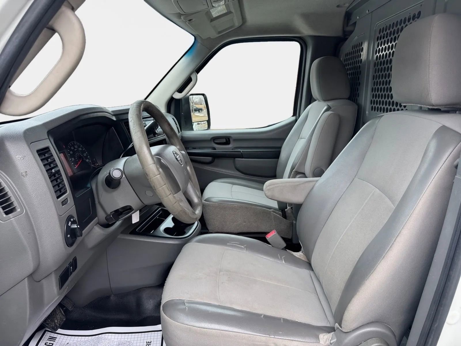 Used 2014 Nissan NV 1500 S w/ Power Basic Package image 9