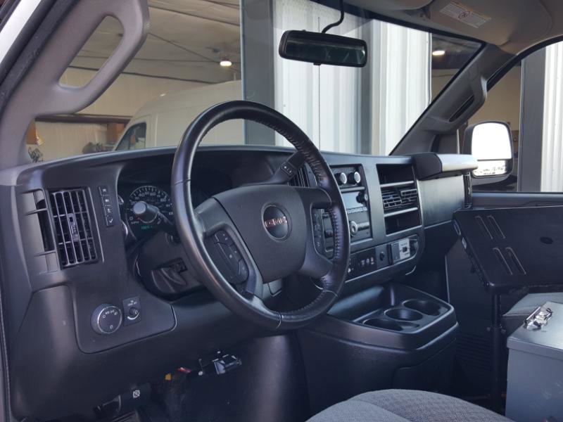 Used 2023 GMC Savana 2500 Extended w/ Driver Convenience Package image 16