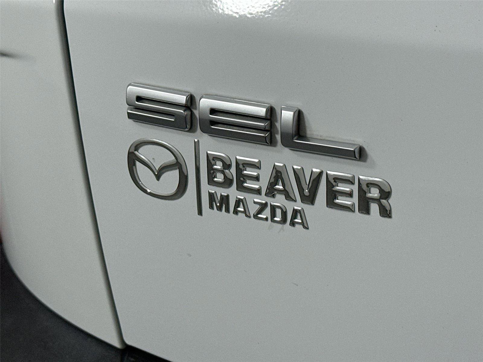 Used 2022 Ford Escape SEL w/ Technology Package image 15