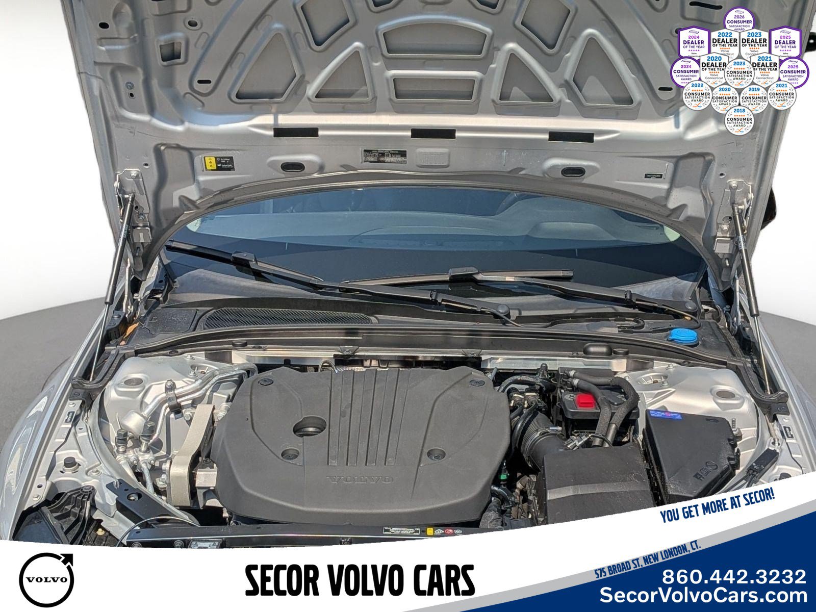 Certified 2023 Volvo S60 B5 Plus AWD/4WD image 30