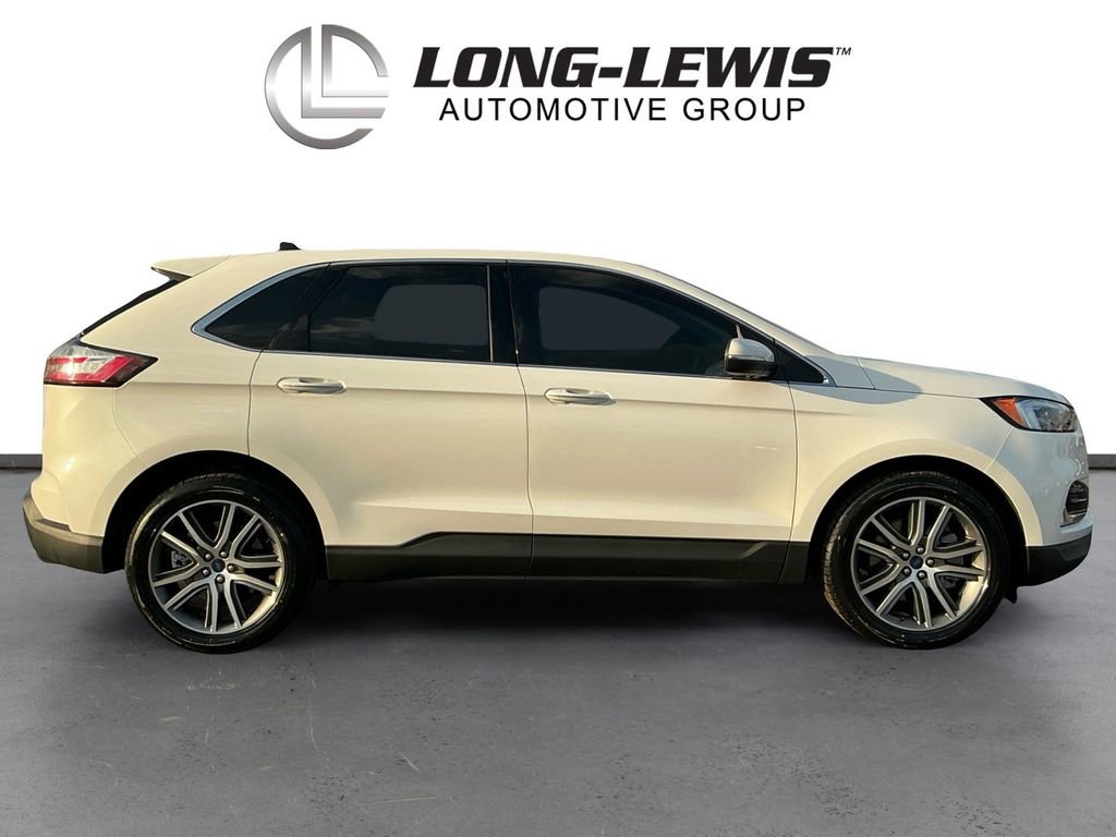Used 2022 Ford Edge Titanium w/ Equipment Group 301A image 8