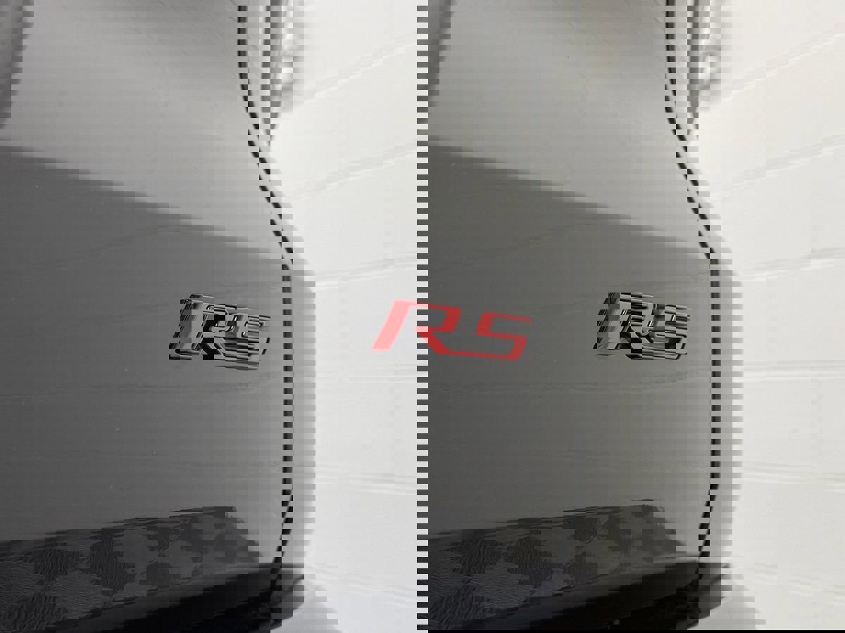 Used 2024 Chevrolet Traverse RS w/ LPO, Floor Liner Package image 9