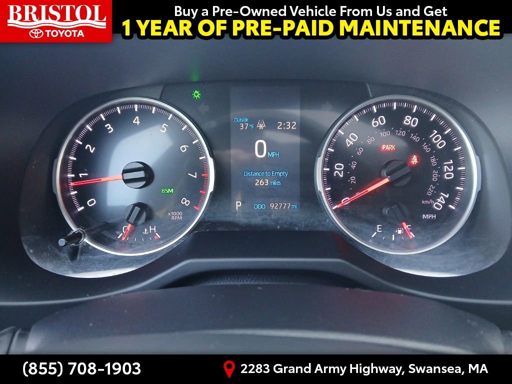 Used 2019 Toyota RAV4 XLE image 32