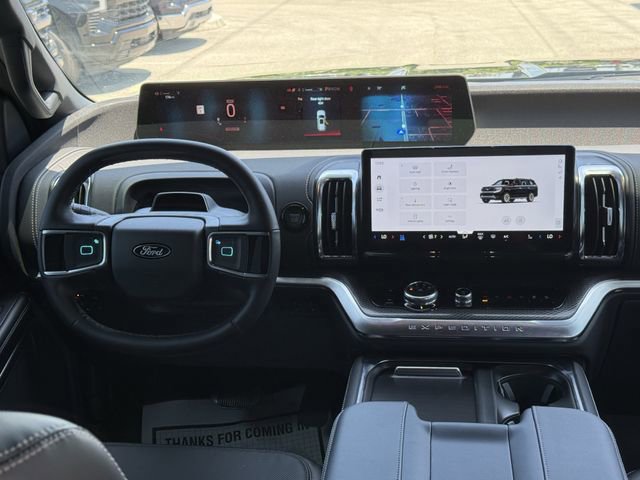 Used 2026 Ford Expedition Max Platinum w/ Stealth Performance Package AWD/4WD image 21