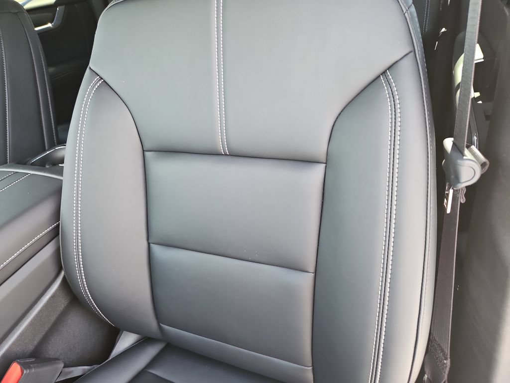 New 2026 GMC Acadia Elevation w/ Black Edition FWD image 12