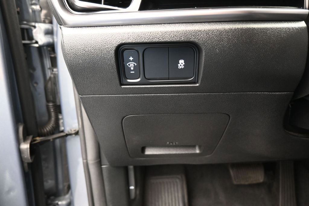 Used 2025 Kia Sorento S FWD image 34