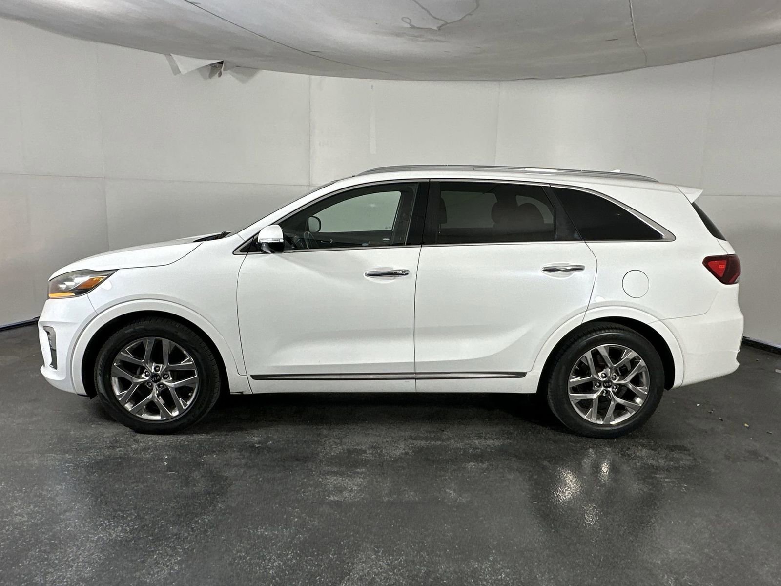Used 2019 Kia Sorento SX FWD image 5