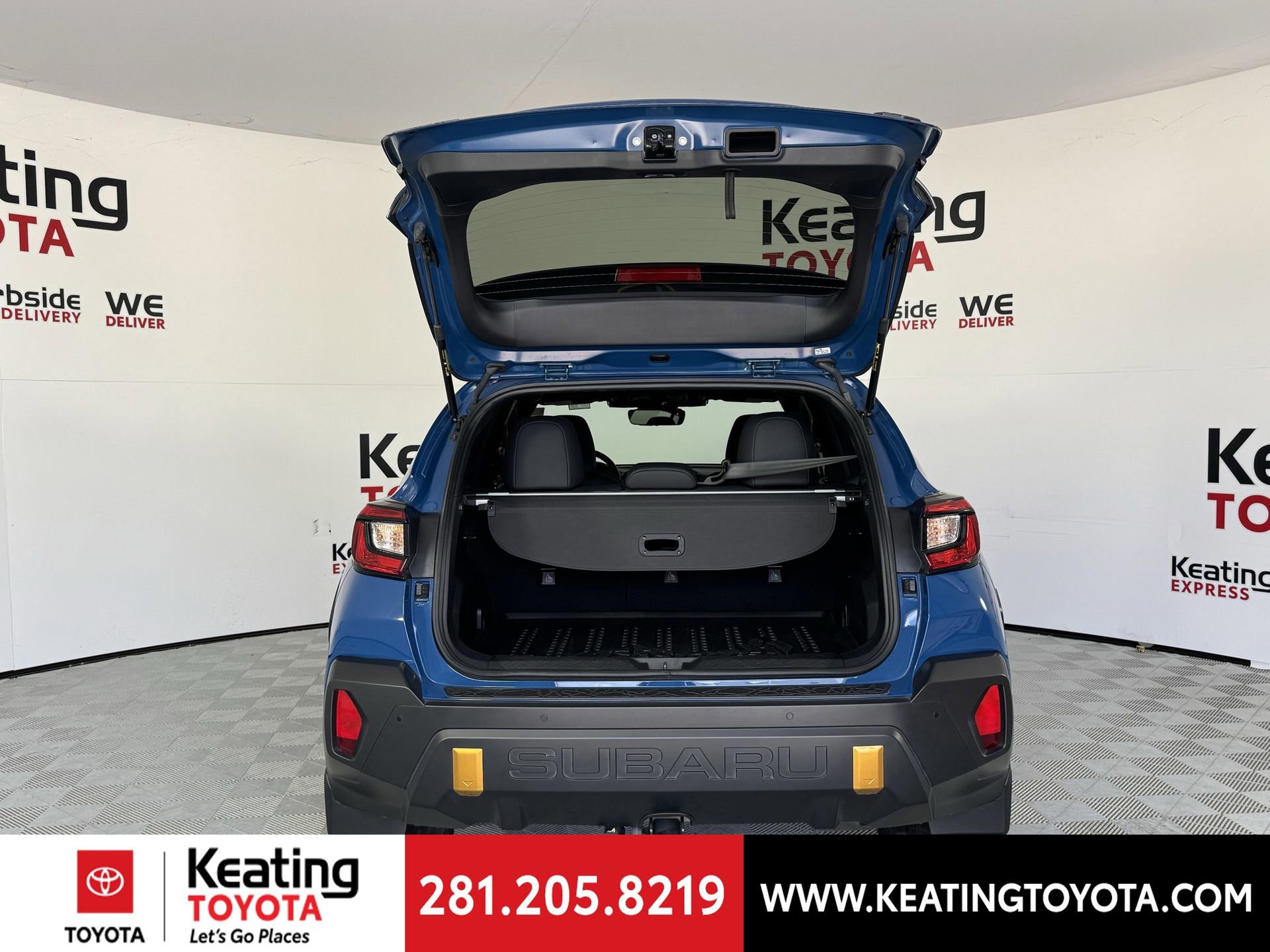 Used 2024 Subaru Crosstrek 2.5i Wilderness w/ Crosstrek Mirror Package AWD/4WD image 17