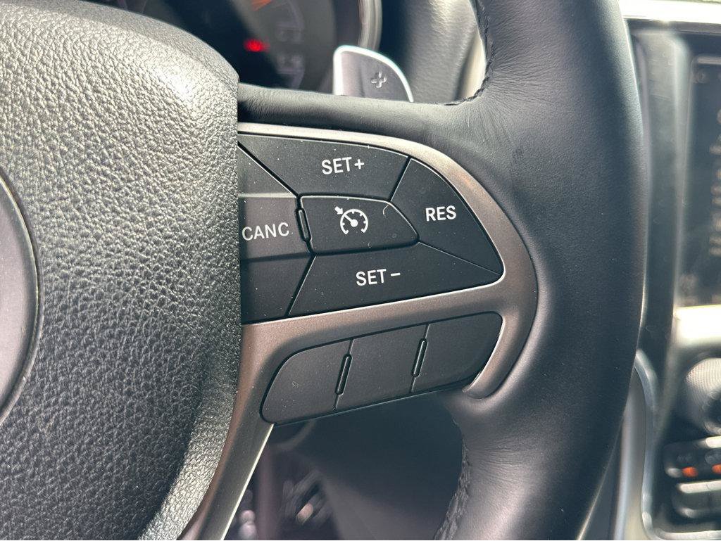 Used 2017 Jeep Grand Cherokee Altitude AWD/4WD image 23