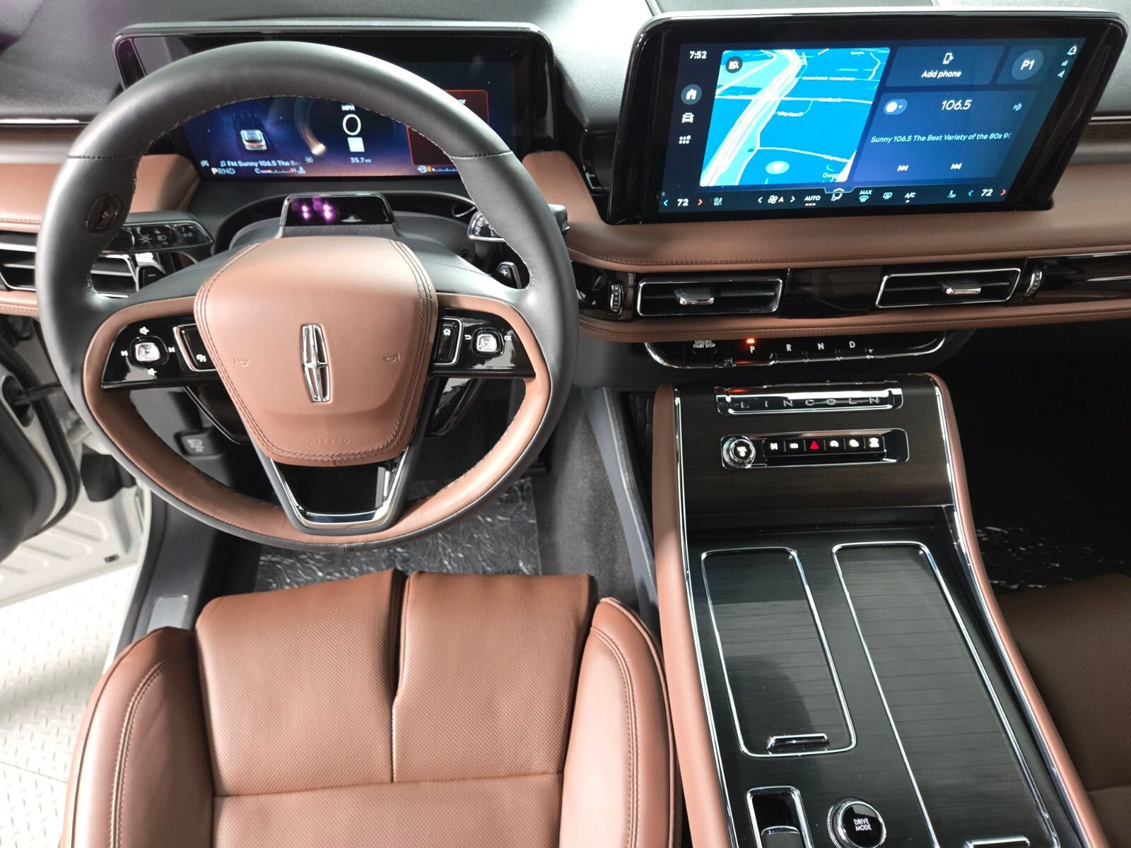 New 2026 Lincoln Aviator Reserve AWD/4WD image 17