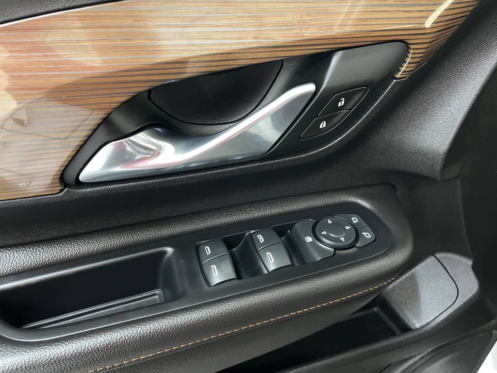 Used 2019 GMC Terrain SLE FWD image 21